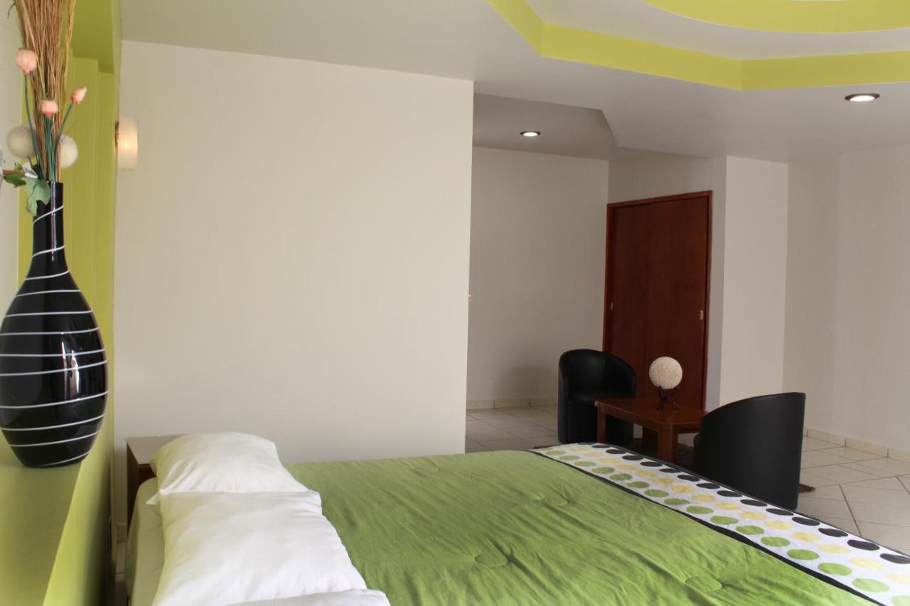 Hotel Real De Cortes Los Reyes  외부 사진